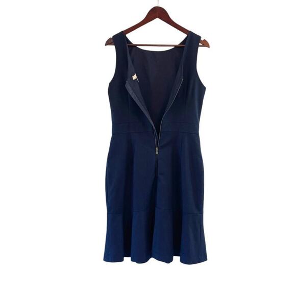 Banana Republic Women's Navy Dress with Flounce Skirt Exposed Back Zipper Sz 8 - Picture 4 of 7